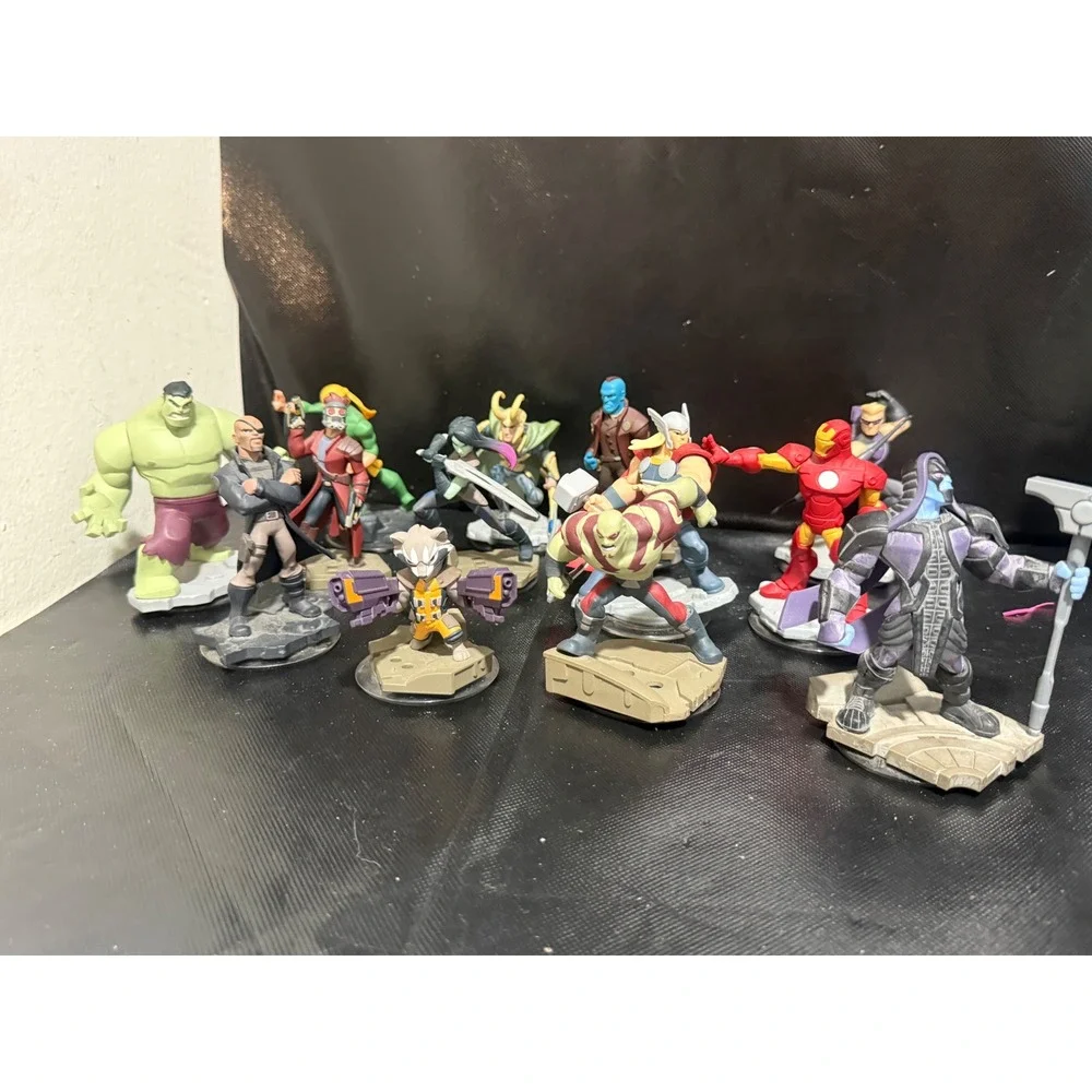 Disney Infinity 2.0 Marvel Super Heroes Figure Lot Hulk Iron Man Thor 12pc‎ Set
